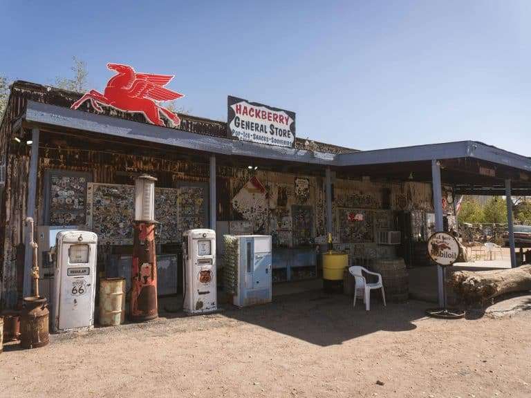 Arizona Route 66 Attractions: 17 of the Best Road Trip Stops